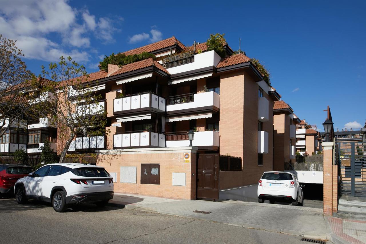 Apartamento Las Rozas Village Eksteriør billede